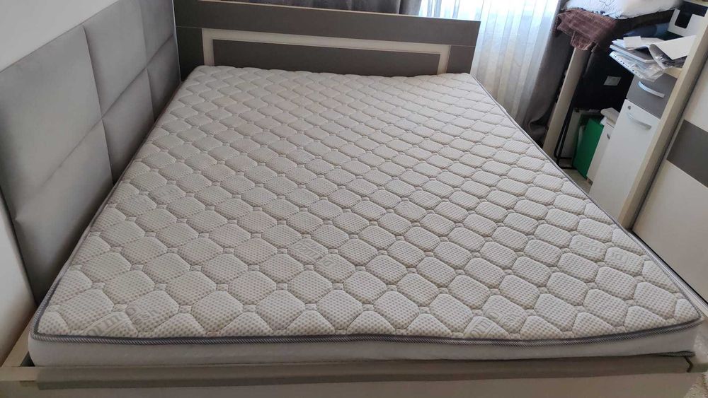 Curățare profesională canapele, saltele, fotolii – la domiciliu