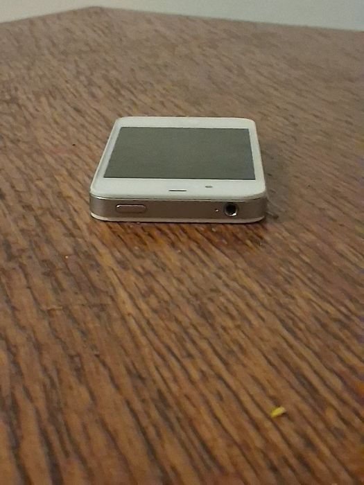 Iphone 4s in stare perfecta pt colecționari sau etc