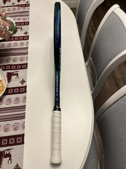 Vand Yonex Ezone 98, 305 g