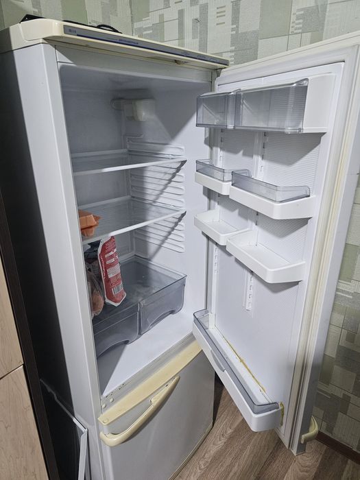 Холодильник Атлант б/у
