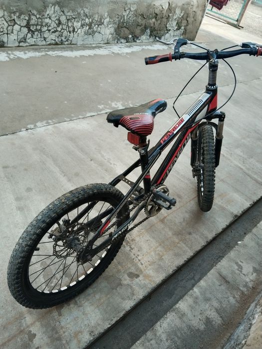 Велосипед в хорошем состояние