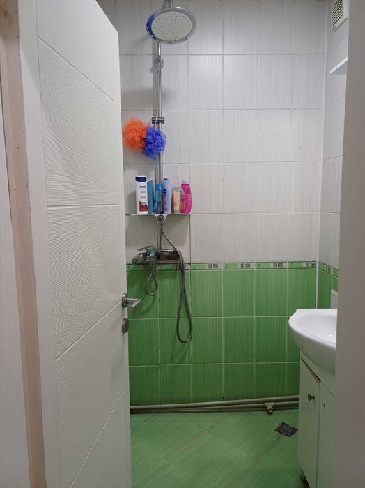 Продава се Двустаен апартамент в Разград, Промишлена зона - Изток - 65 кв.м за 871795 €/кв.м - Снимка #9