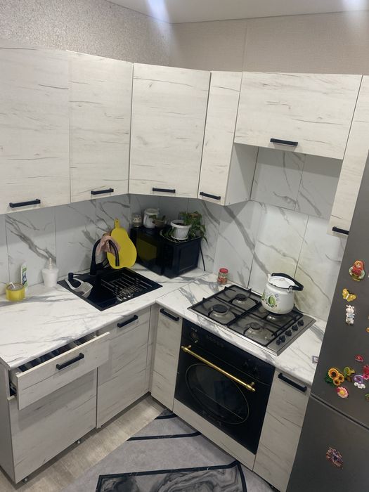 Продам 2 комнатная кв