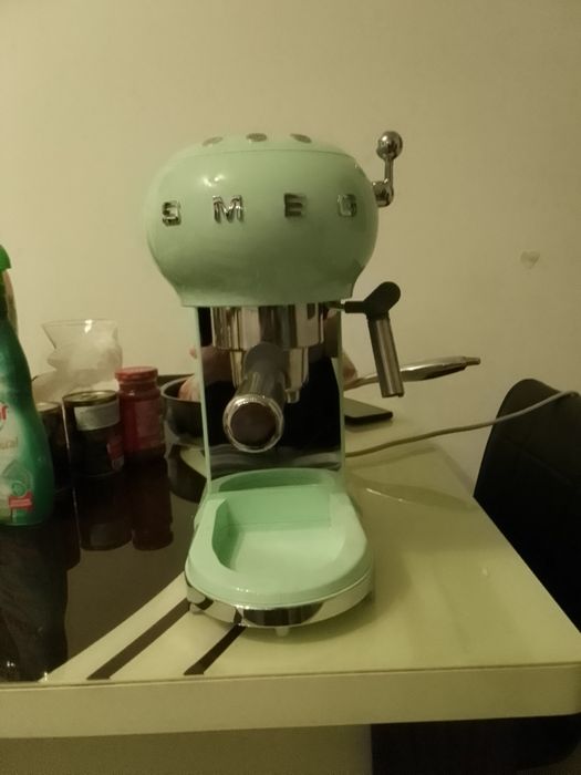 vând aparat smeg,veromatic