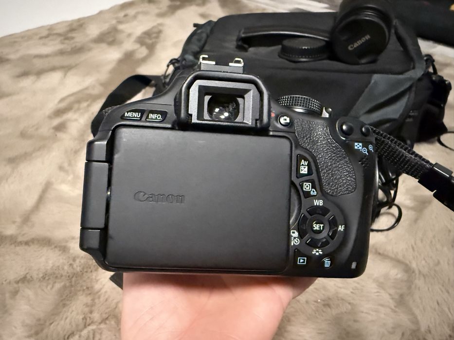 Canon EOS 600D, EOS Rebel T3i