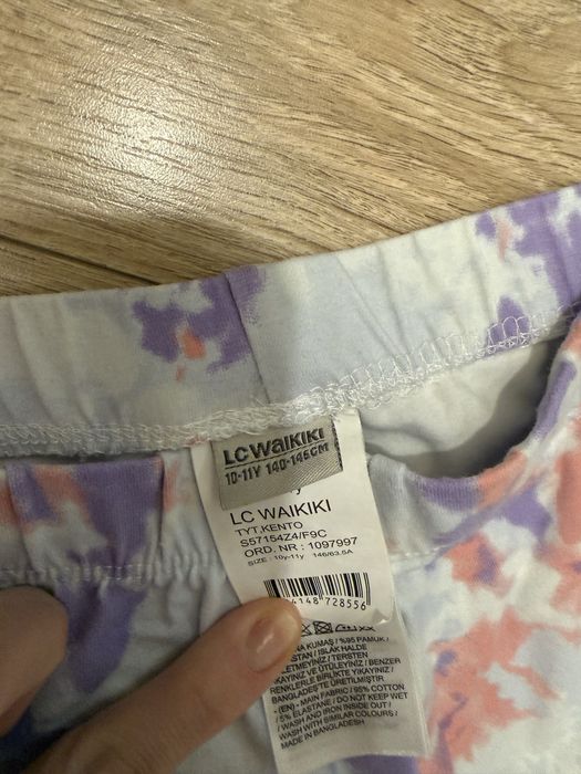 Продам кофту и лосины на девочку