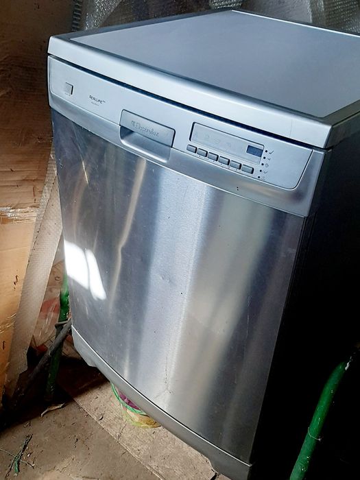 mașină de spălat vase Electrolux