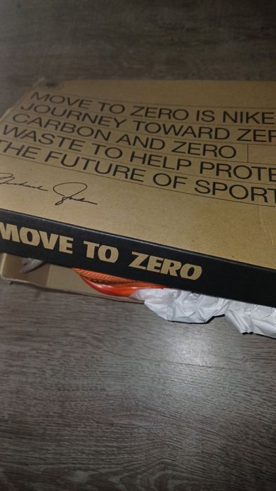 Дамски маратонки Nike Jordan на звезди