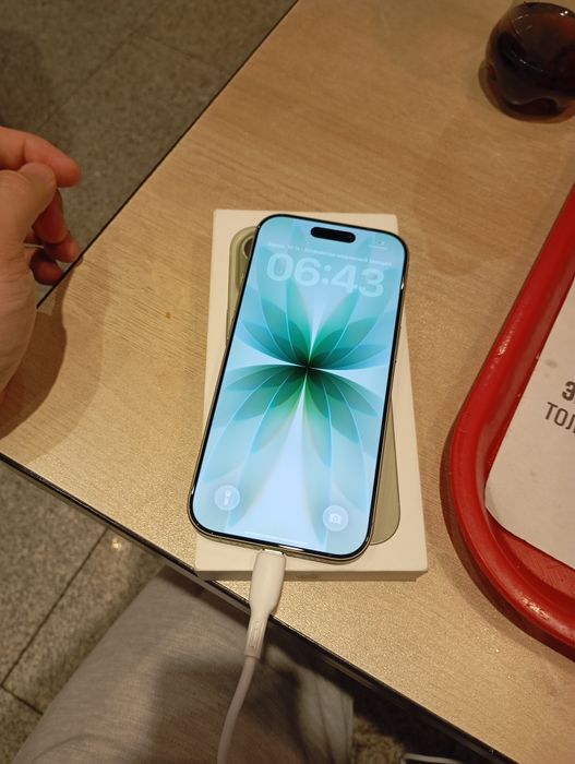 Айфон 17 в отличном состоянии