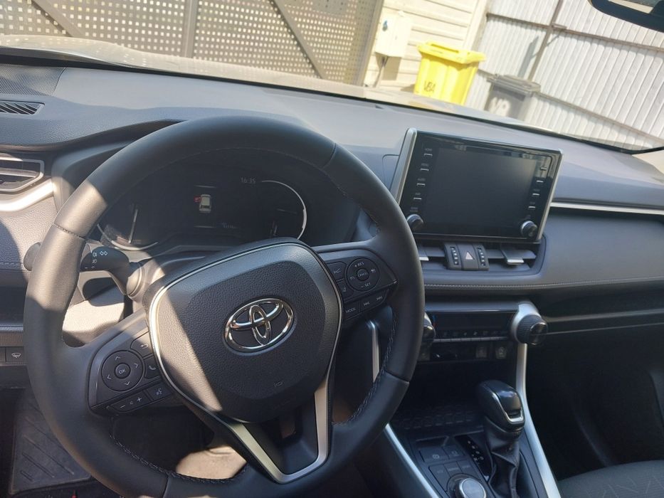 TOYOTA RAV-4 2.0 benzina automata CVT 4X4 AWD Dynamic