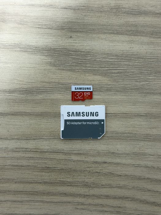 Sd карта Samsung 32gb  флэшка