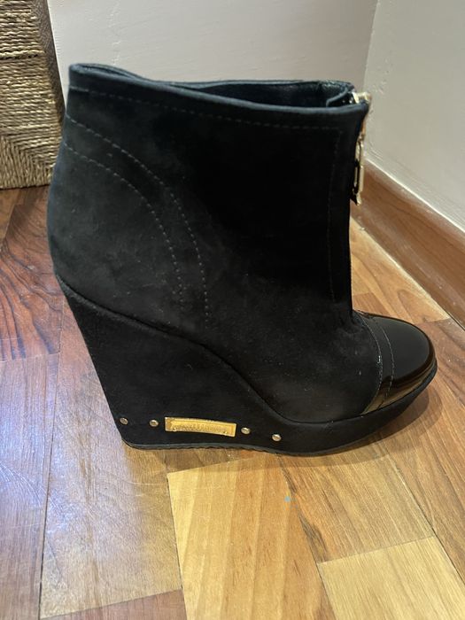 Италиански боти естествен велур Galliano