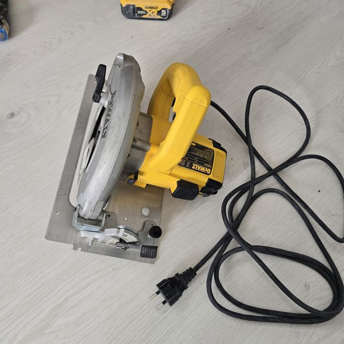 Оригинал DeWALT DWE565 циркулярная пила