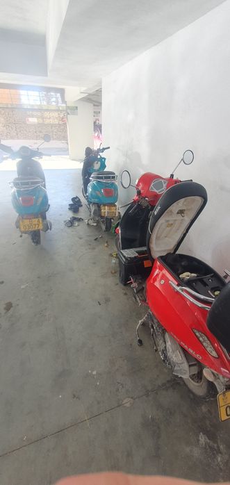 Reparatii Scutere Electrice / Scutere Benzina