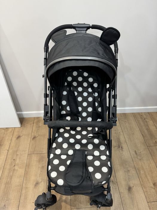 Продам прогулочную коляску