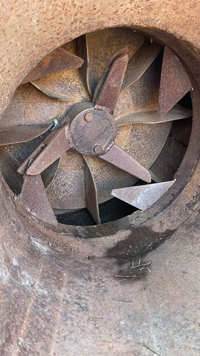 Tocator resturi vegetale