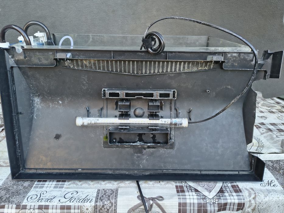 Acvariu 60l complect utilat