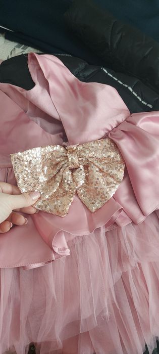 Продам праздничное платье!