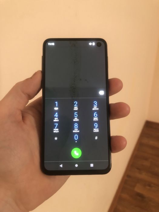 Самсунг с10Е 128гб