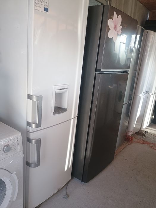 Electrocasnice Frigidere cu congelatoare