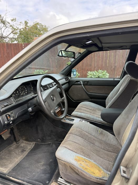 Mercedes Benz w124 250d Automat Clima