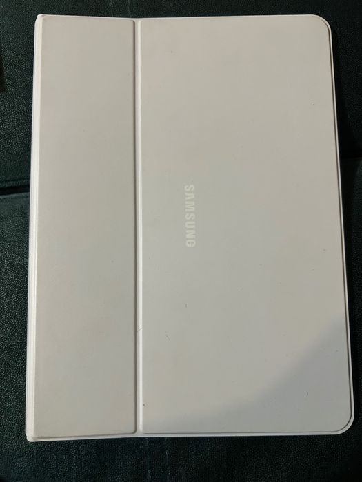 Таблет SAMSUNG с писалка и клавиатура