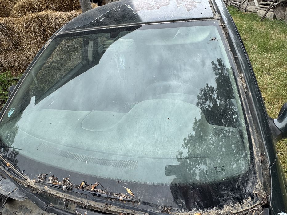 Dezmembrez  opel astra g