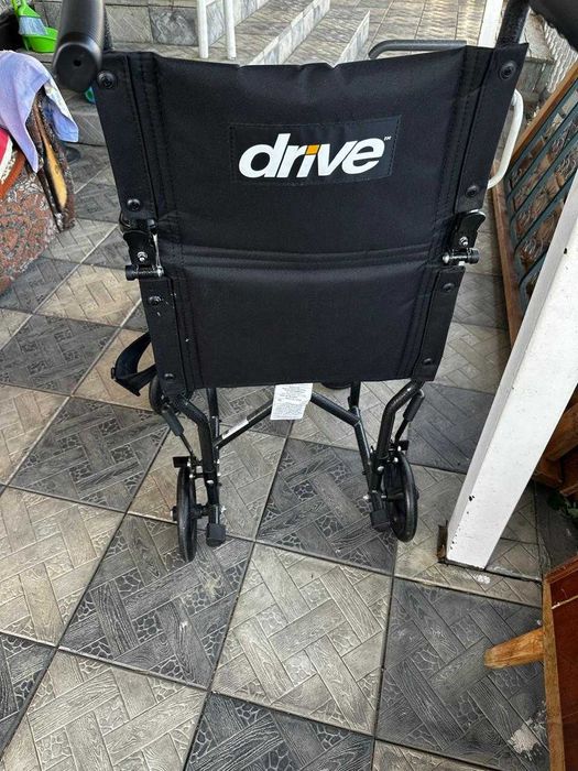 Инвалидная коляска