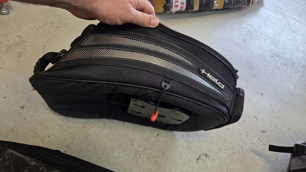 Tankbag geanta rezervor sau sezut