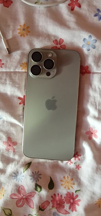 Vând Iphone 16 Pro Max 512 GB