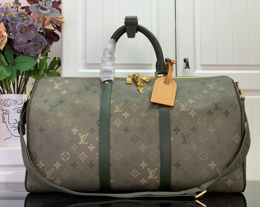 сак Louis Vuitton