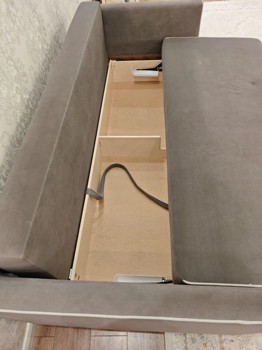 Диван для гостиной