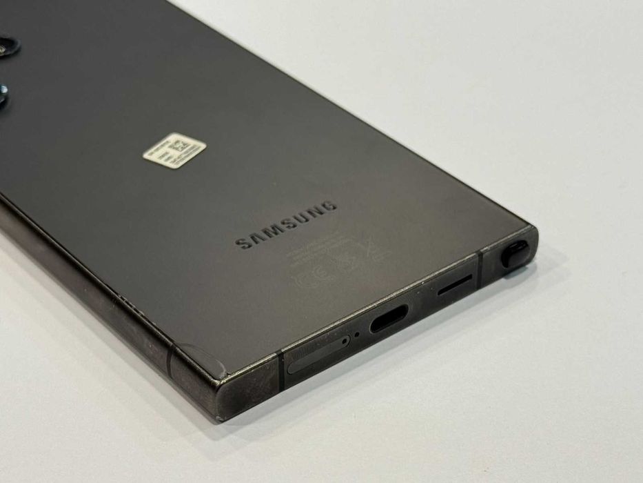 Samsung Galaxy S24 Ultra 5G 256GB 12GB RAM Dual