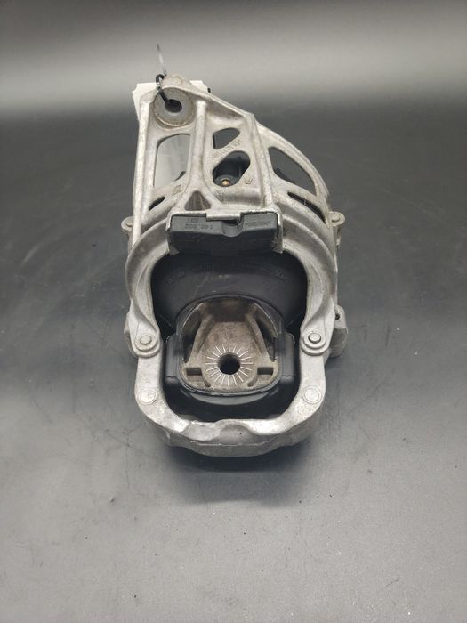 Suport motor electric stanga Audi Q7 2017 CZZ 4M0199371FF