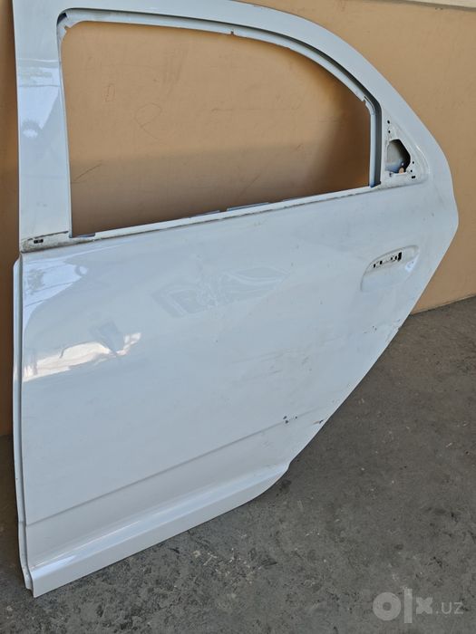 Cobalt eshik, orqa chap taraf