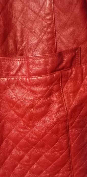 Geaca din piele naturală  rosu inchis