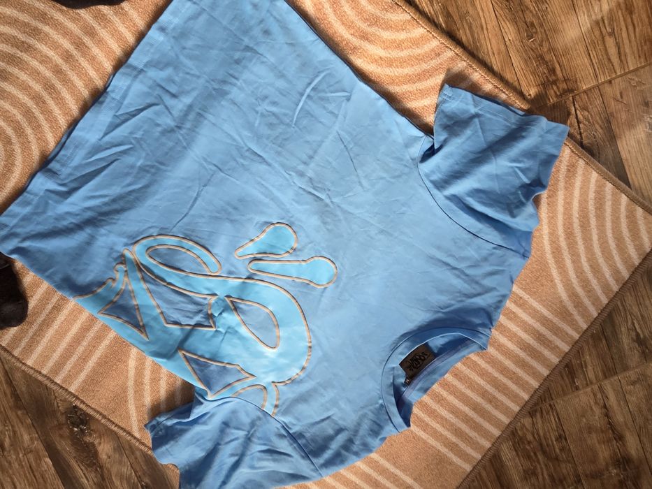 Tracksuit Syna World