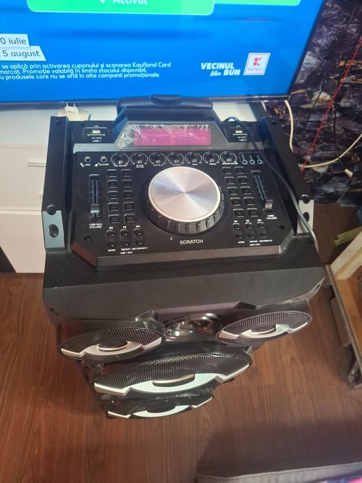 Boxa Akai noua super preț