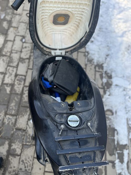 Мопед хонда дио.