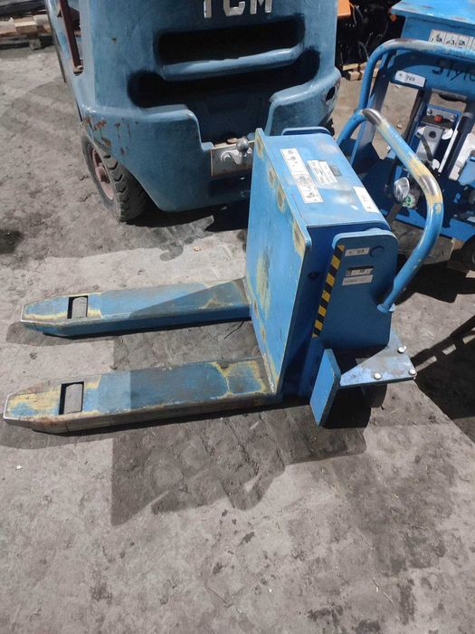 Палетна количка 90 °,Хидравлична работна маса BN 1000 kg.