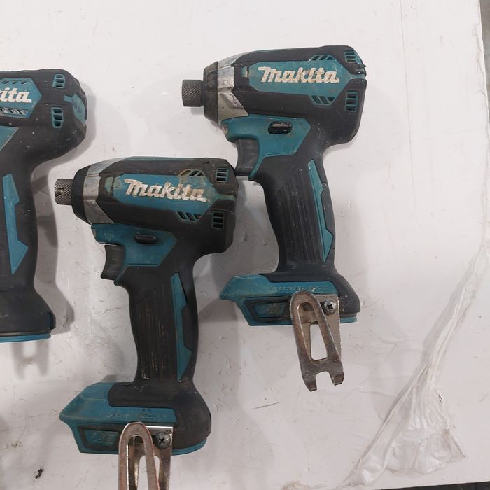 Акумулаторен безчетков импактдрайвър Макита Makita DTD153 DTD154 DTD15
