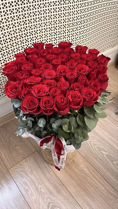 51 штук роза сатылады