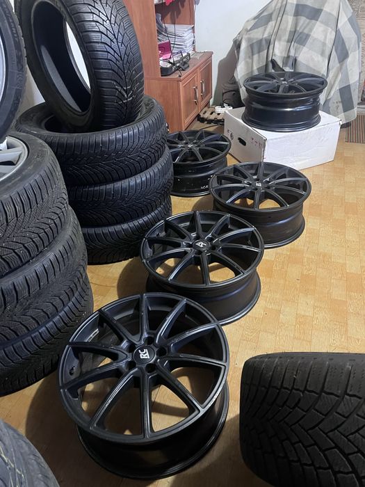 Jante pe 18  RC Design RC32 Satin-Black