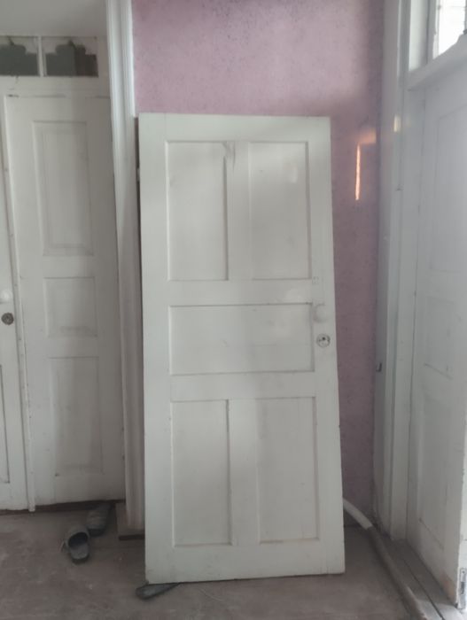 Эшик ва ромлар сотилади