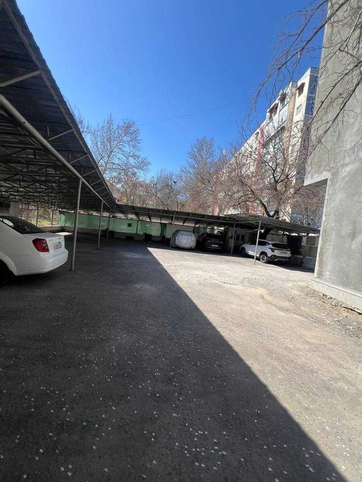 Сдаётся здание - под школа, клиника