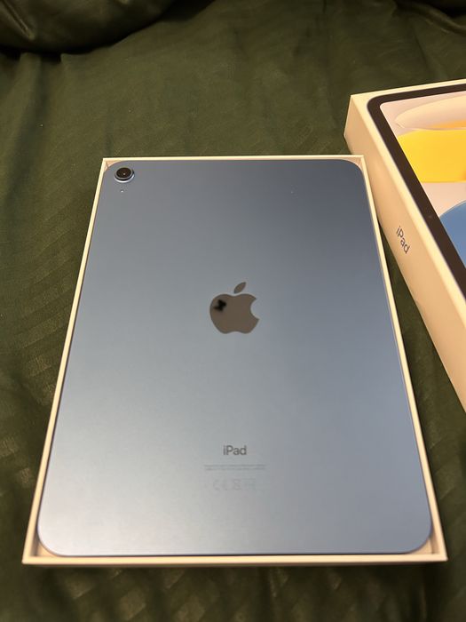 Apple iPad 10 (2022)