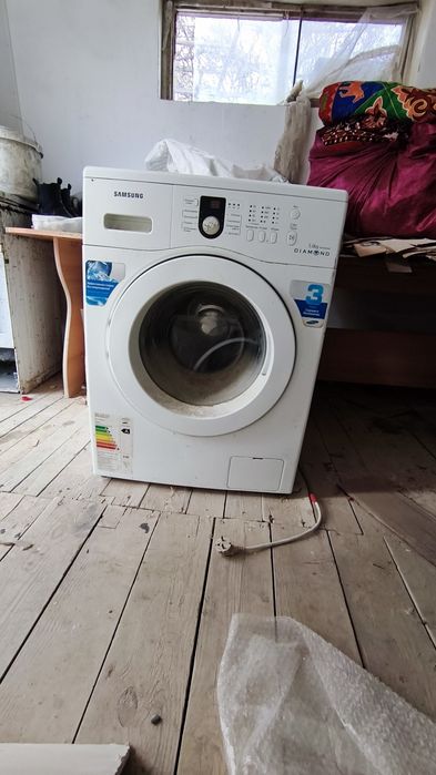 Продам Стиральную машину