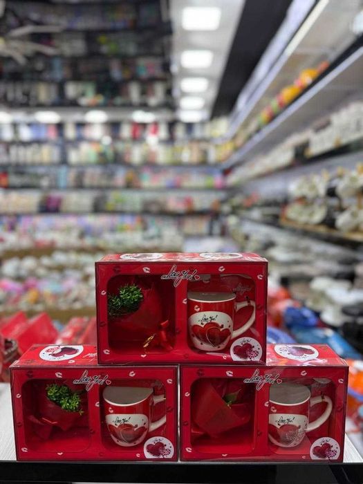 Go'zallik ixlosmandlari uchun ajoyib kosmetika vositalari