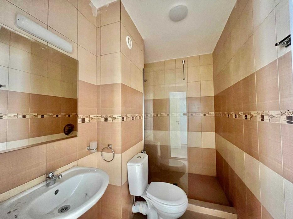 Продава се Двустаен апартамент в к.к. Слънчев бряг - 52 кв.м за 1212 €/кв.м - Снимка #11