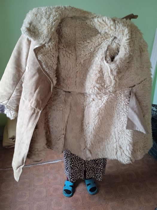 Дублёнка мужс 2шт, кілем сатылады